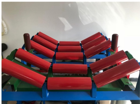 Three-roll troughing idler frame for conveyor belt support