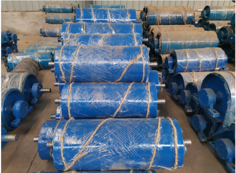 Bend pulleys for belt conveyor direction change